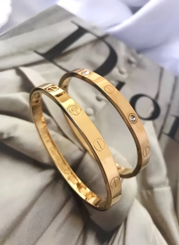 Gold Taşlı Taşsız Çelik Cartier